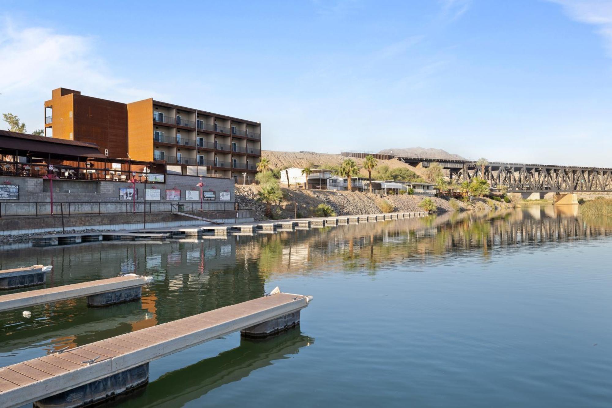 Topock66 Hotel 外观 照片